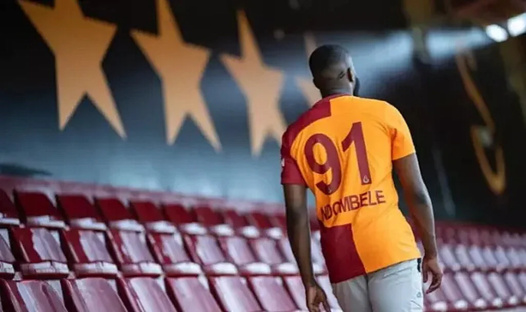 Galatasaray'da bir ayrılık daha! Ndombele'nin talipleri artıyor... Yıldız ismin sözleşmesi feshediliyor