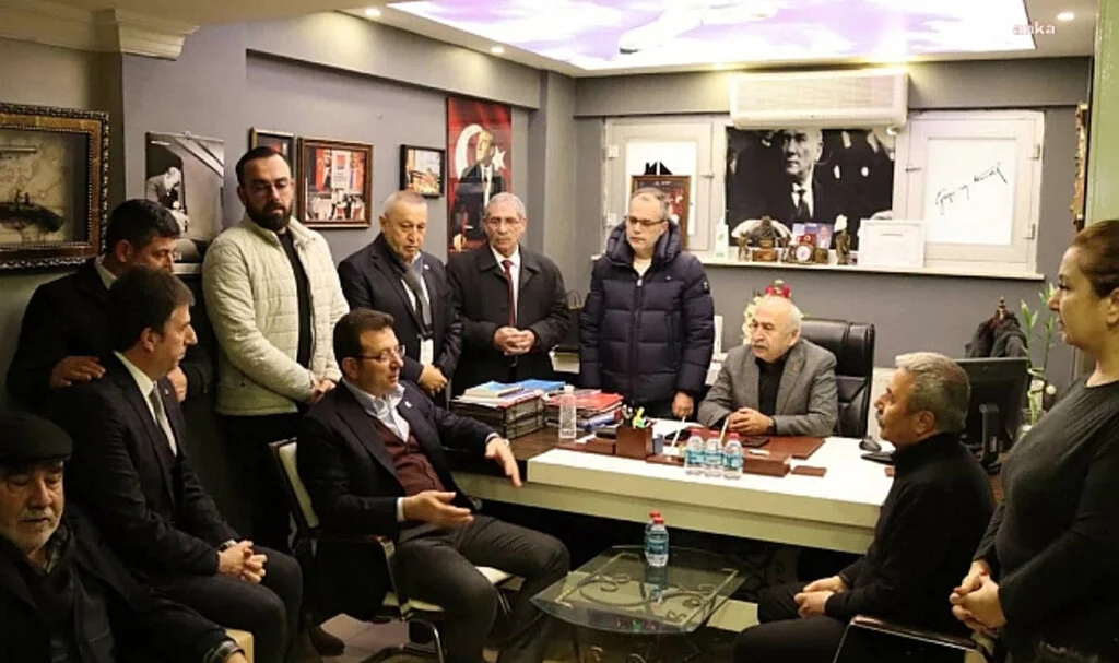 İmamoğlu, Çatalca'da taziye ziyaretinde bulundu
