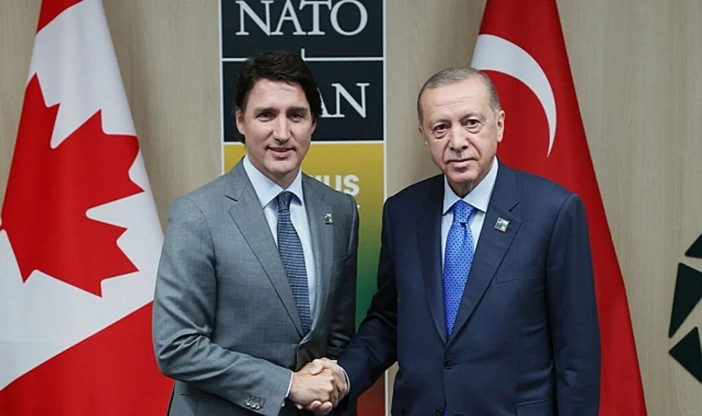Kanada ve Türkiye silah ambargosunun kaldırılması için anlaşmaya vardı