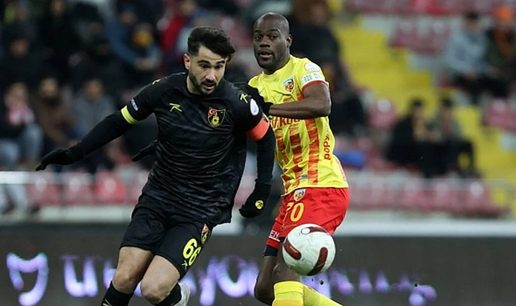 Kayserispor galibiyeti unuttu