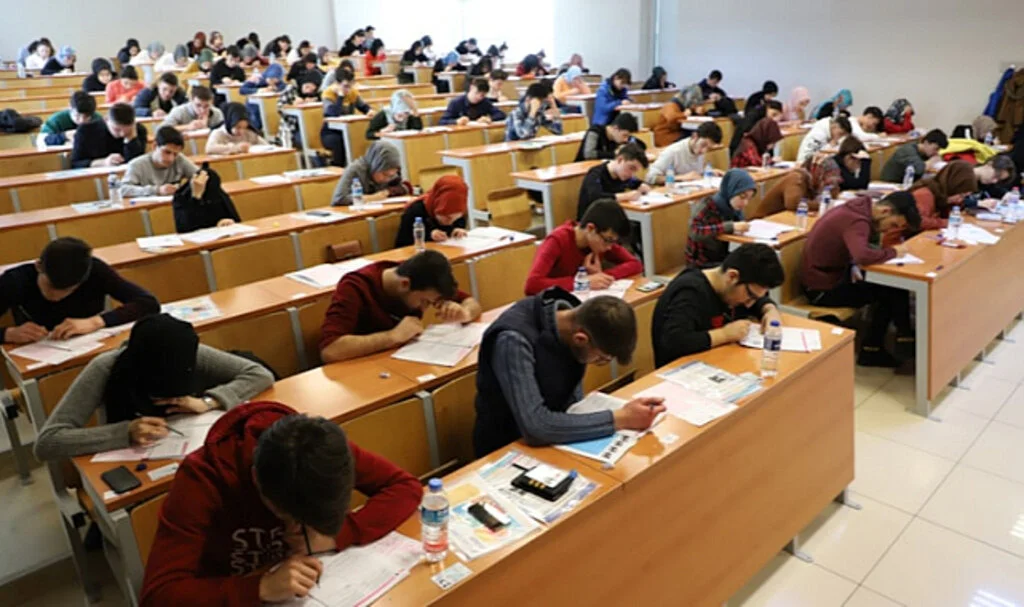 Milyonlarca öğrencinin hayali yarım kaldı