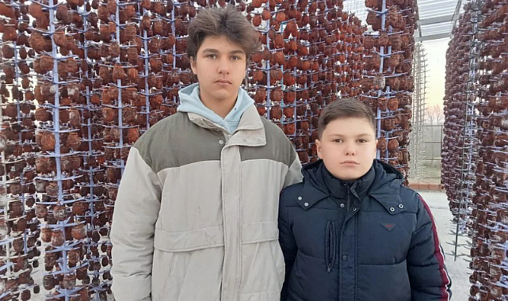 Mucit kardeşlerden üretimi artıran makine