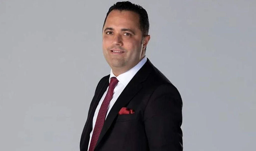 Rezan Epözdemir’den banka yetkililerine şikayet! 8 soru sordu