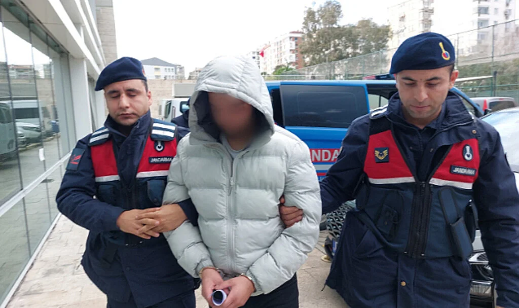 Samsun'da 2 bin 872 adet sentetik ecza ile yakalanan şahıs savcının itirazı üzerine tutuklandı