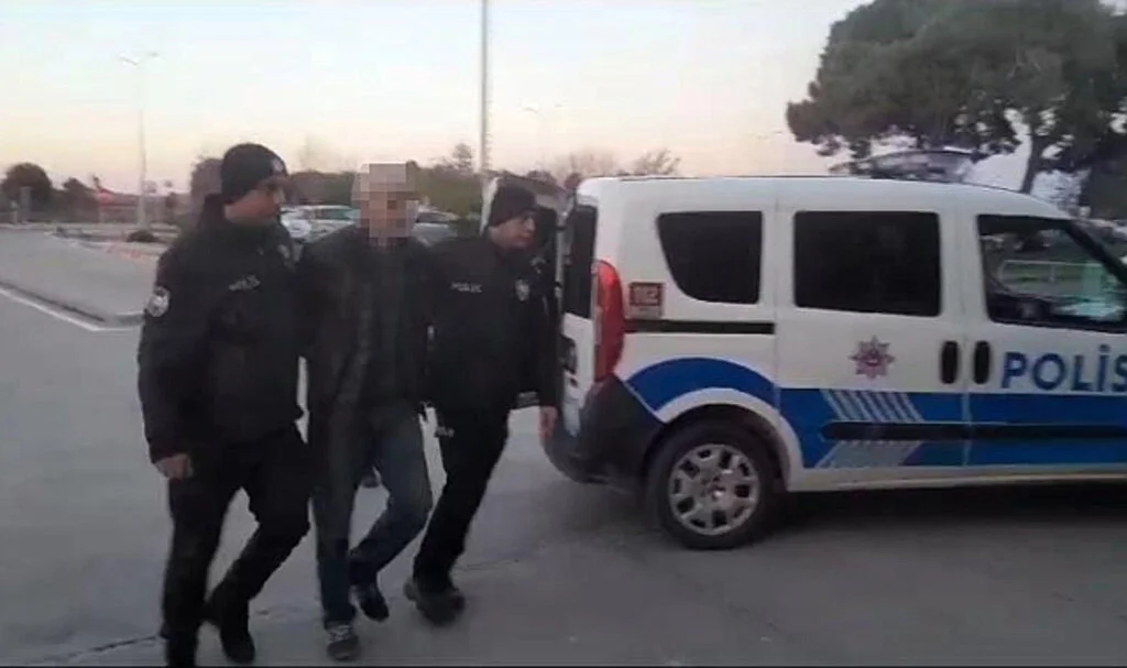 Samsun'da 21 yıl kesinleşmiş hapis cezası bulunan hükümlü yakalandı