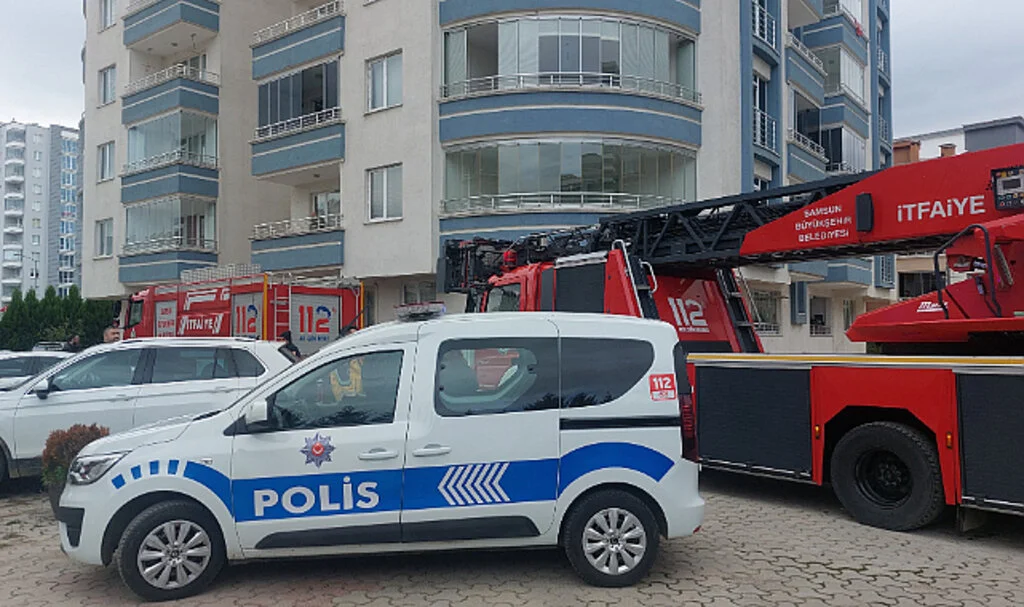 Samsun'da aspiratör yangını paniğe sebep oldu
