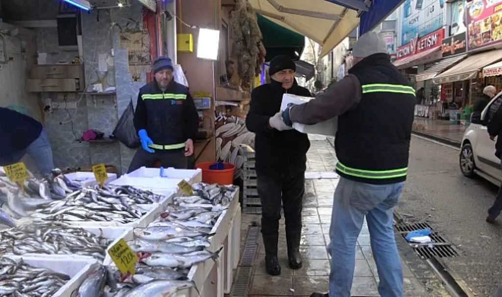 Samsun'da havalar soğudu, balığa ilgi arttı