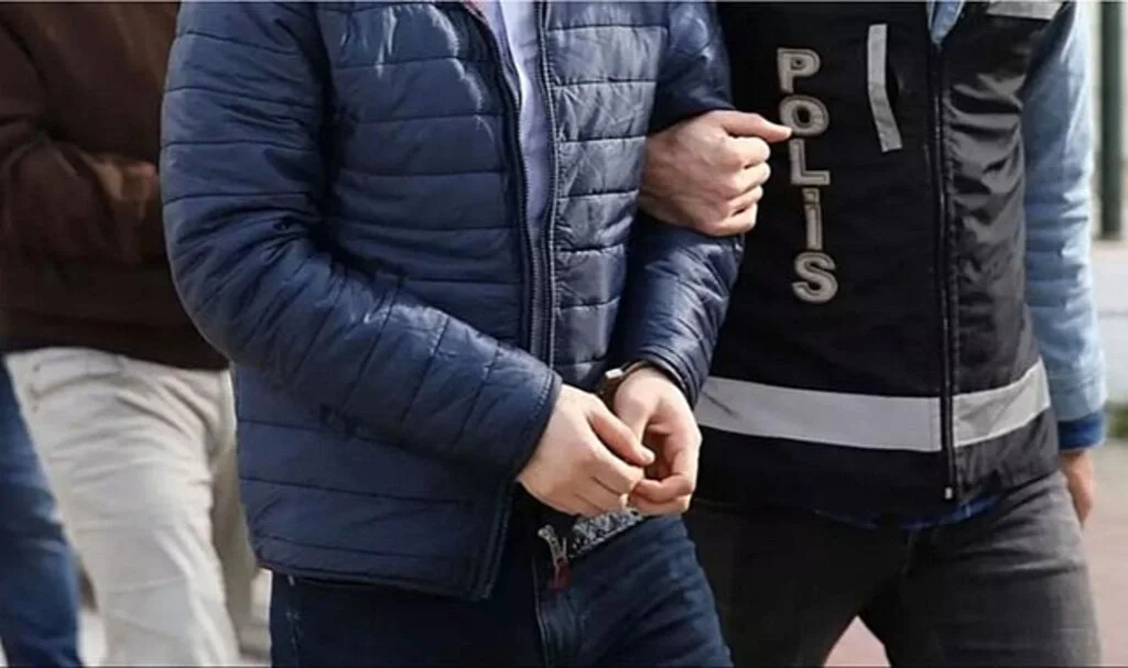 Samsun'da hırsızlık şüphelisi 2 kişi yakalandı