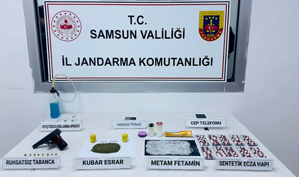 Samsun'da jandarmadan uyuşturucu operasyonu