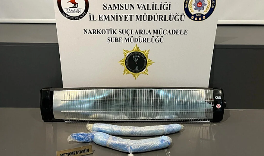 Samsun'da kargoyla gönderilen elektrikli ısıtıcının içinden 1 kilogram uyuşturucu madde çıktı