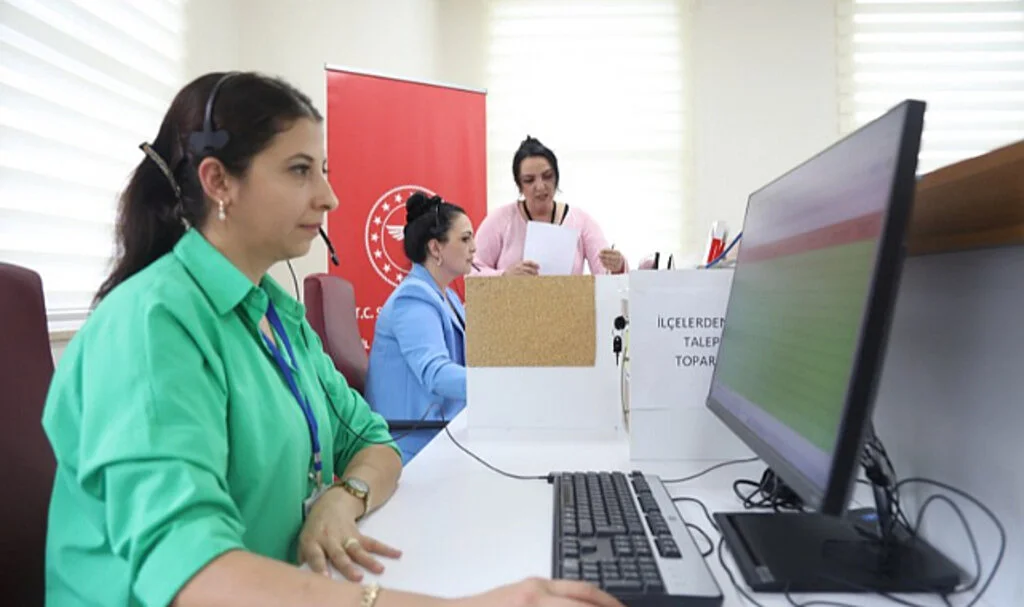 Samsun'da psikolojik rahatsızlığı bulunanlar ve yakınlarına destek için danışma hattı kuruldu