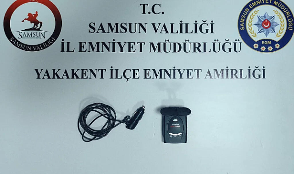 Samsun'da radar tespit cihazı ile yakalanan sürücüye 12 bin 977 lira ceza