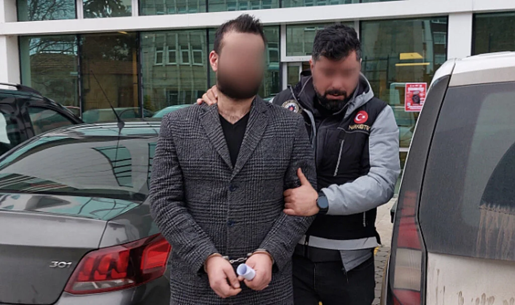Samsun'da sattığı uyuşturucu ele geçen şahıs tutuklandı