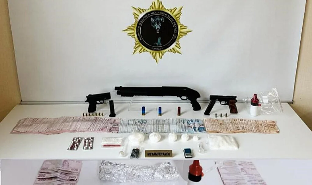 Samsun'da uyuşturucu operasyonu: 2 gözaltı
