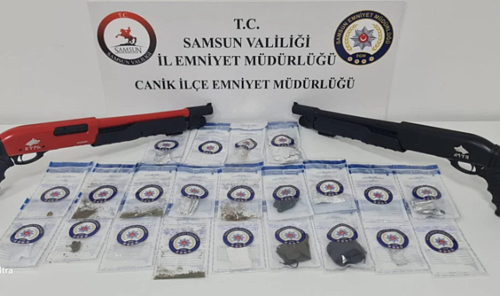 Samsun'da uyuşturucu operasyonu: 5 gözaltı
