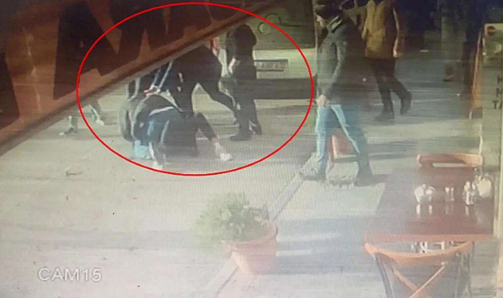 Samsun'daki bıçaklı kavga kamerada