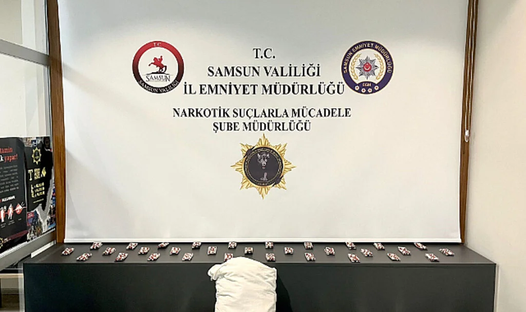 Samsun'day yastık içerisinden uyuşturucu çıktı: 5 gözaltı