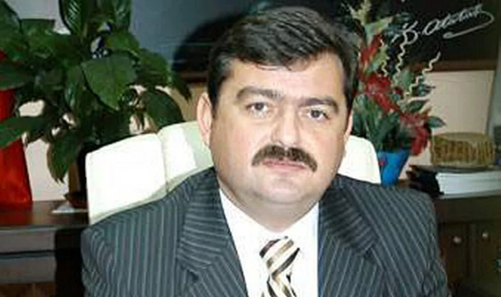Şükrü Neiş Bafra'ya talip
