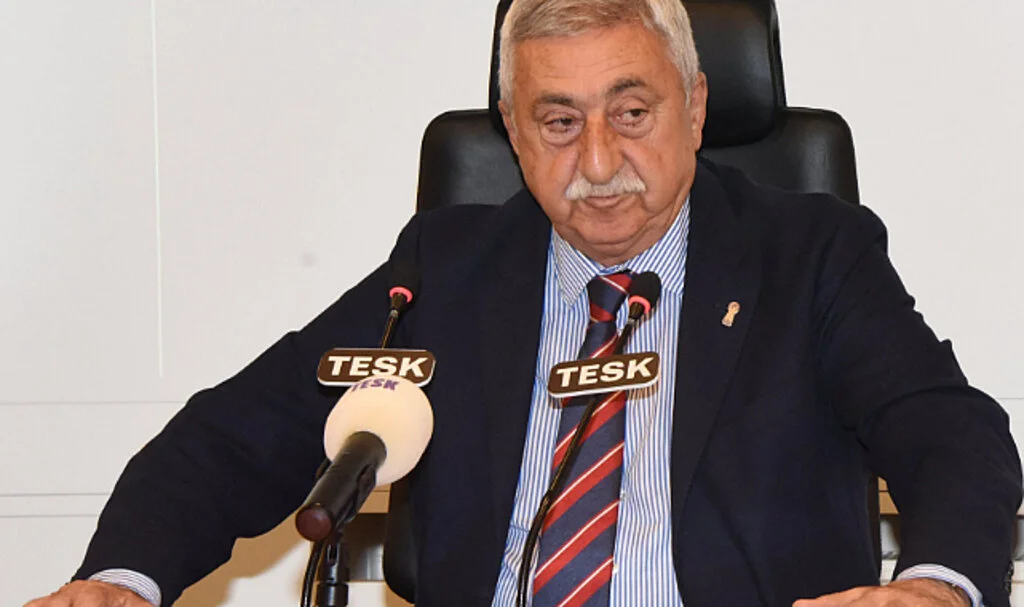 TESK Genel Başkanı Bendevi Palandöken: 'Araç muayenesinde  haksız komisyon var'