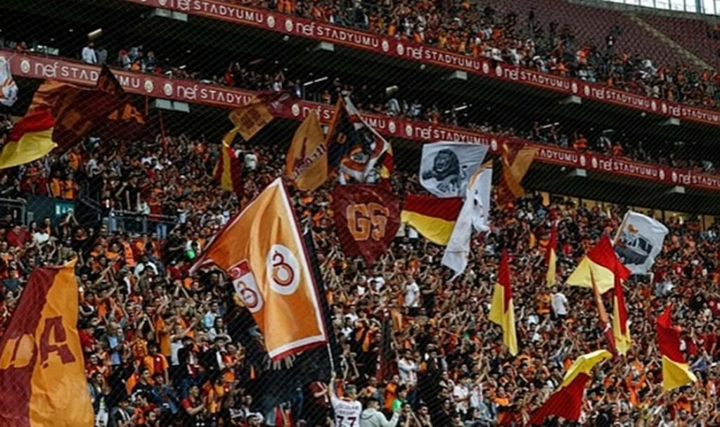 Trabzonspor-Galatasaray maçına deplasman seyircisi kararı!
