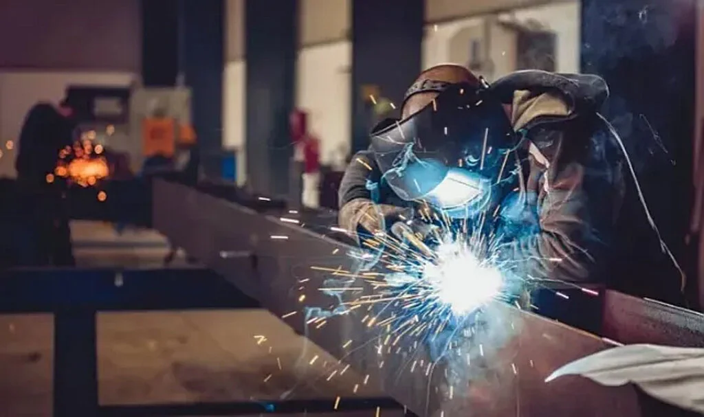 Türk Metal Sendikası ve MESS el sıkıştı! Grev kararı almışlardı: Ücretlere yüzde 157'lik zam