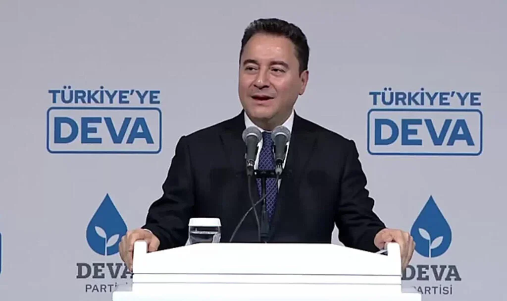 Ali Babacan: "Sayın Erdoğan, Hiç Boşuna Tehdit ve Şantajla Kendinizi Yormayın"