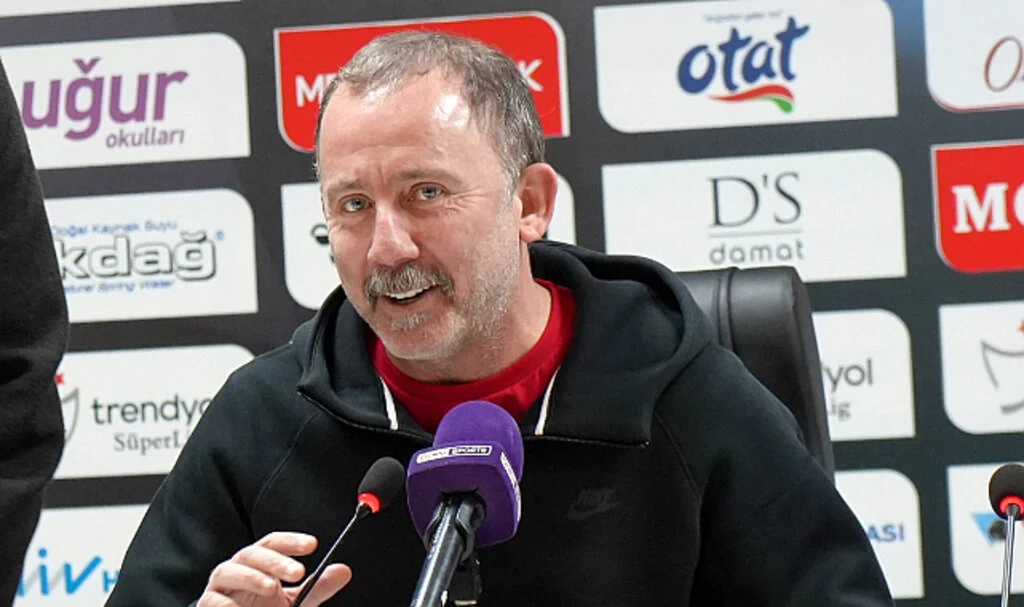 Antalyaspor'da Sergen Yalçın'dan Samsunspor mağlubiyeti sonrası açıklamalar