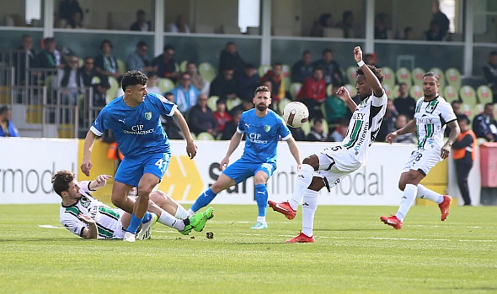 Bodrum FK - Sakaryaspor maçından gol sesi çıkmadı