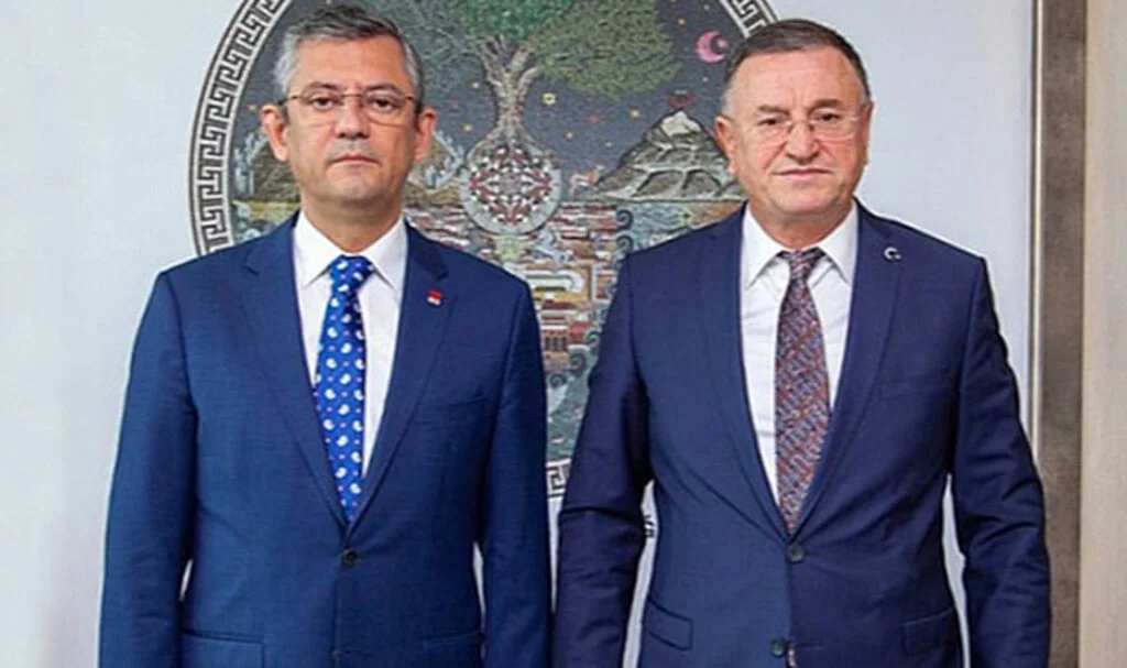 CHP'de Hatay Zirvesi: Lütfü Savaş, "Yarın Miting Yapacağız"