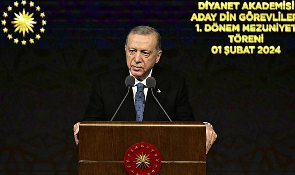 Cumhurbaşkanı Erdoğan: Tek bir evladımızın dahi terör örgütlerinin avucuna düşmesine rıza gösteremeyiz