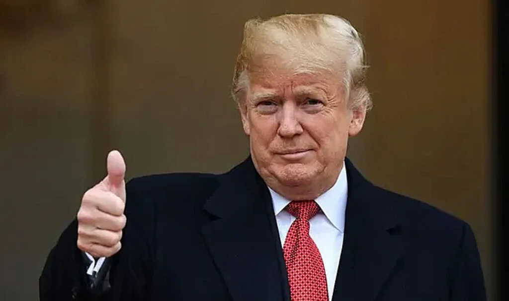 Emlak Dolandırıcılığı Davasında Karar: Trump'a Milyon Dolarlık Para Cezası