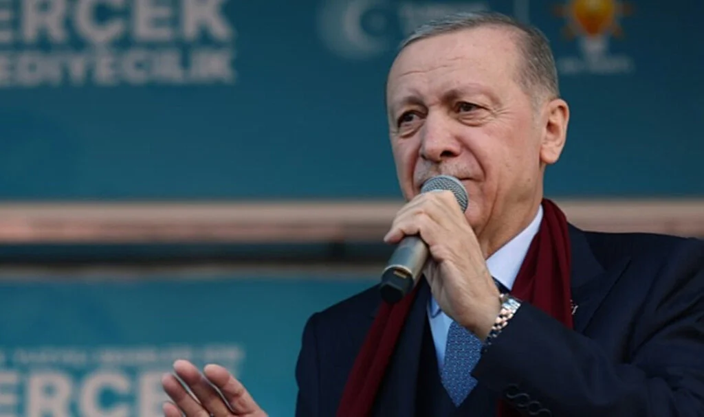 Erdoğan: "Balıkesir Üzerinden Birbirlerine Borçlanmışlar"