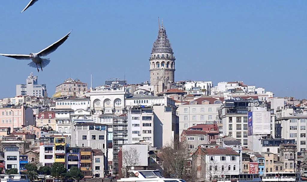 Galata Kulesi Bir Aylığına Kapatıldı: Güçlendirme ve Onarım Çalışmaları Başladı