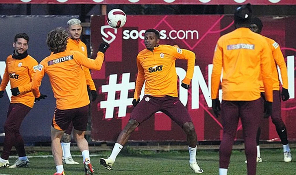 Galatasaray, Avrupa kadrosunu güncelledi