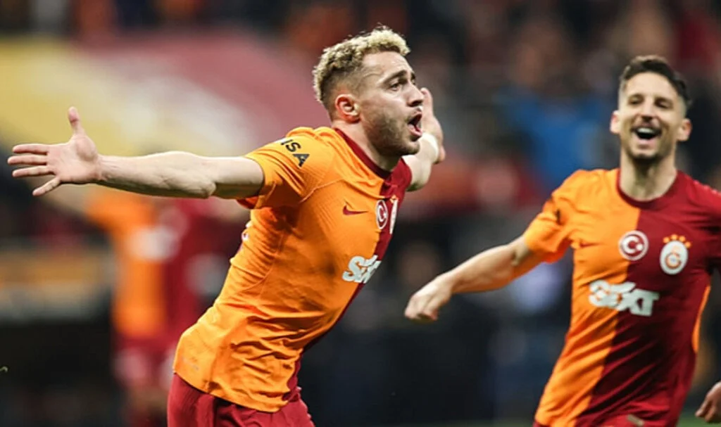 Galatasaray, Başakşehir'i 6 dakikada devirdi: 2-0