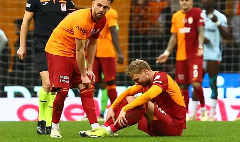 Galatasaray'da korkutan sakatlık!