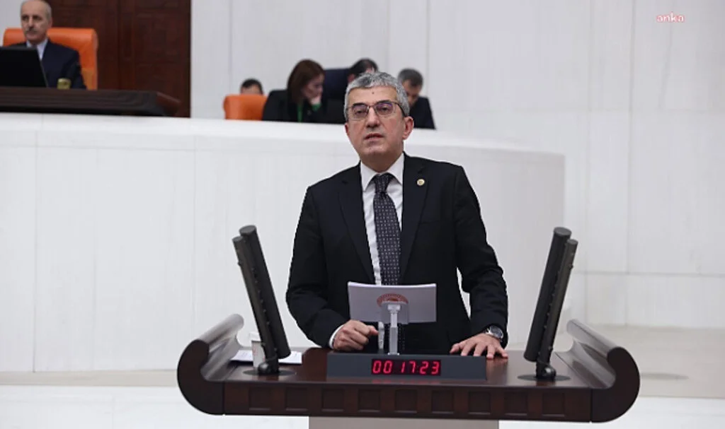 Gökhan Günaydın TRT Genel Müdürü ile Görüşecek, CHP'nin Basın Açıklaması İptal Edildi