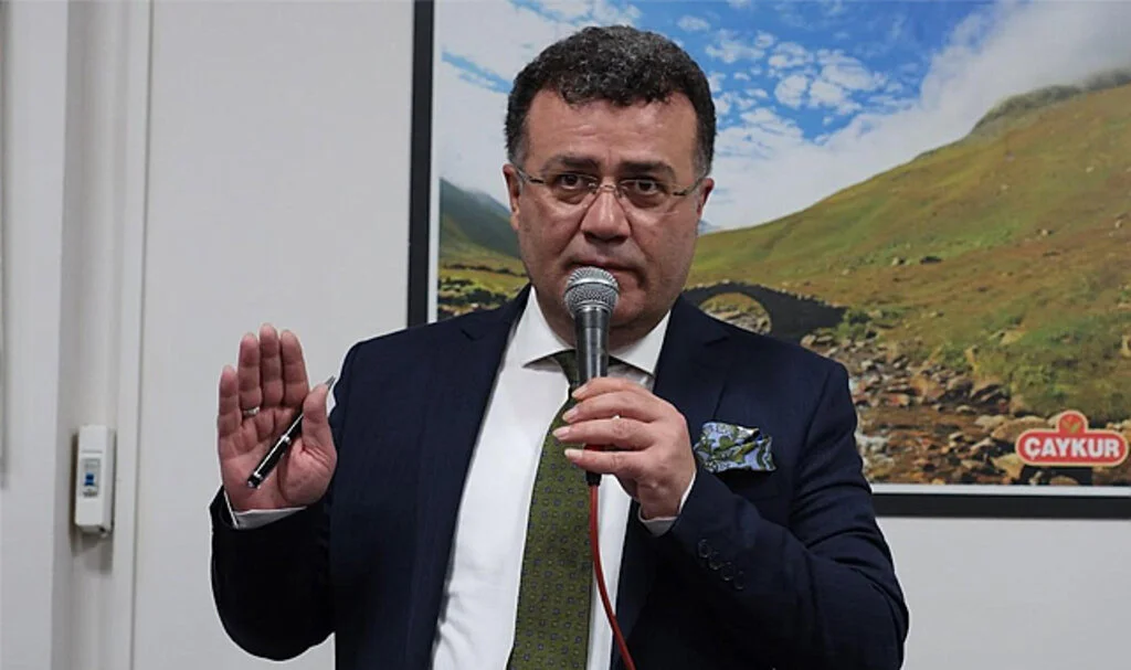  İshak Taşçı Sahaya Geri Dönüyor