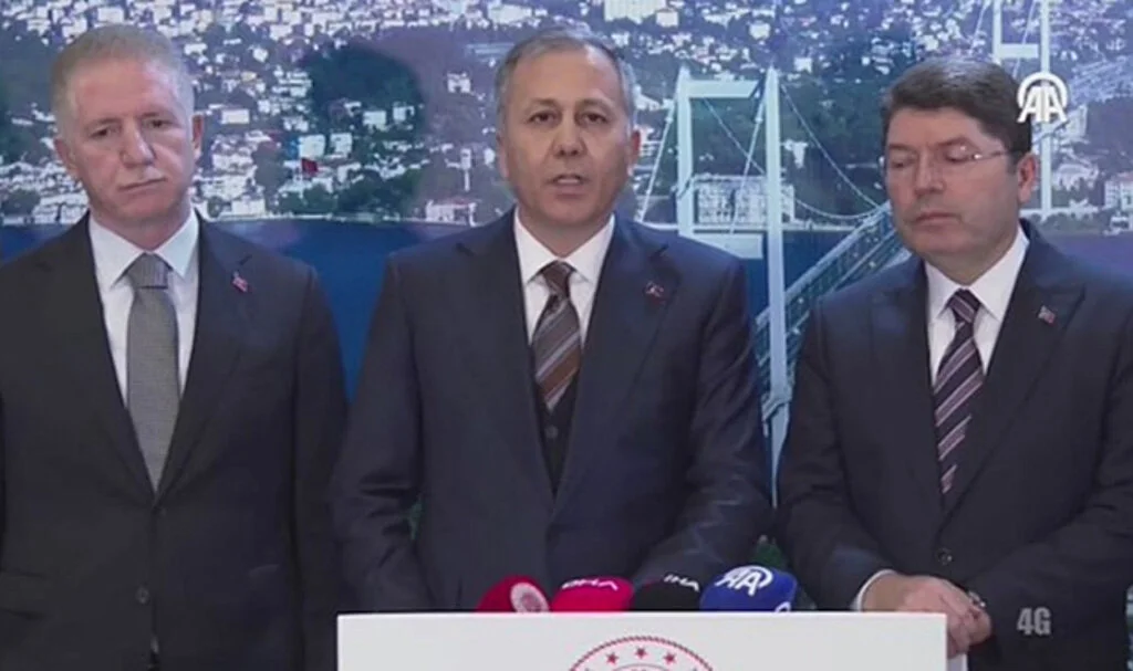 İstanbul'daki terör saldırısıyla ilgili 40 kişi gözaltında