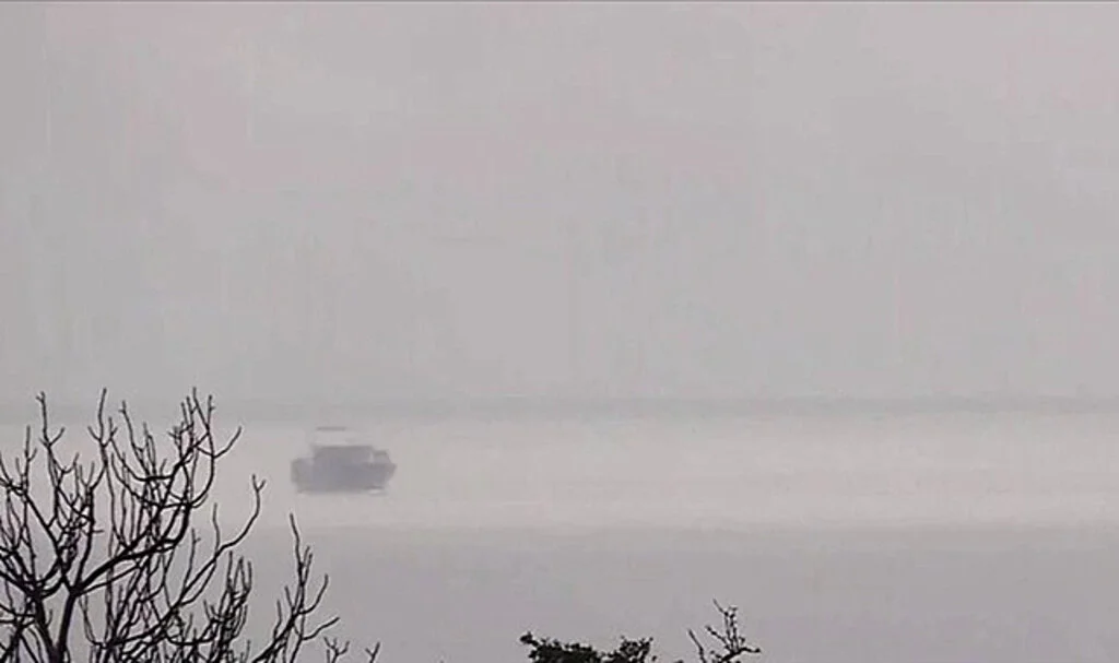 Marmara Denizi'nde Batan Kargo Gemisi İçin Kurtarma Çalışmaları Başladı