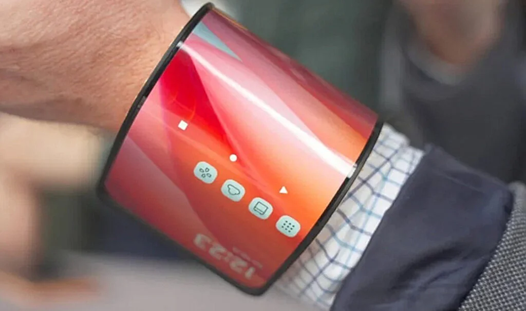 Motorola, MWC 2024'te Yuvarlanabilir Ekran Konseptini Tanıttı!