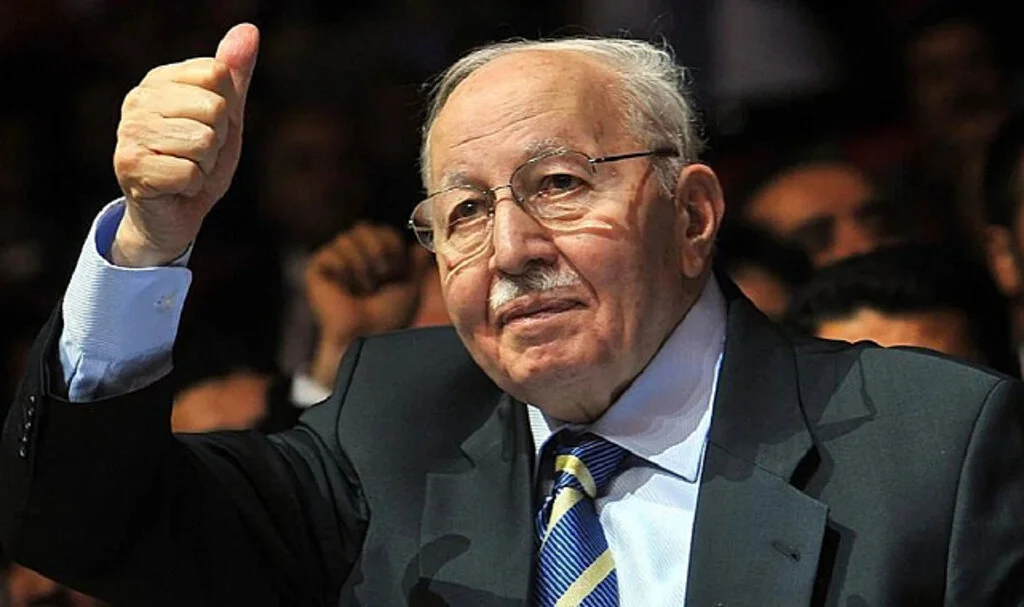 Necmettin Erbakan: Bir Siyasi Mücadelenin Simgesi, Vefatının 13. Yıldönümünde Anılıyor