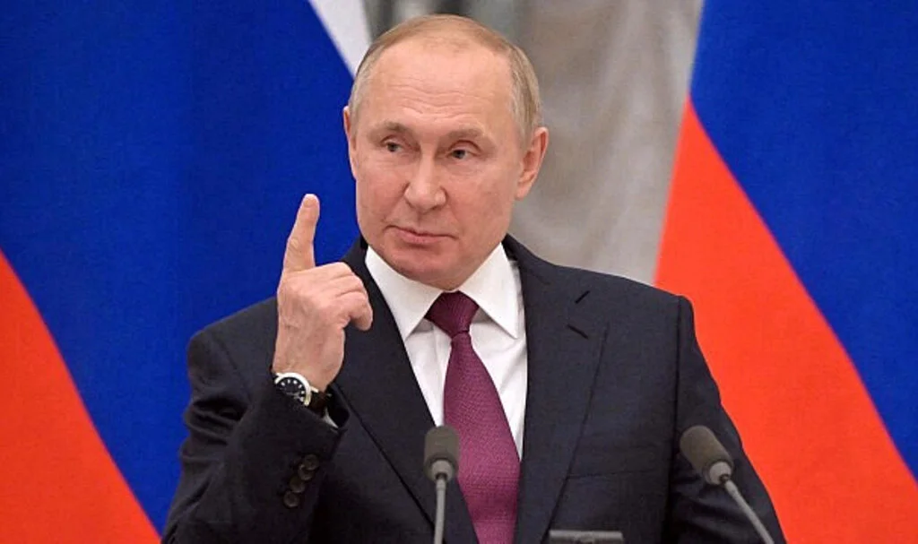 Putin, NATO Ülkelerini Açıkça Tehdit Etti: Ukrayna'ya Asker Gönderirseniz...