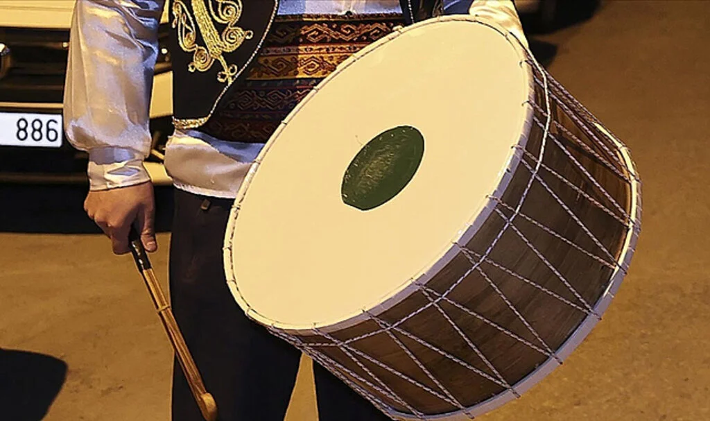 Ramazan Davulcularına Yasak: Davulcular İsyan Etti