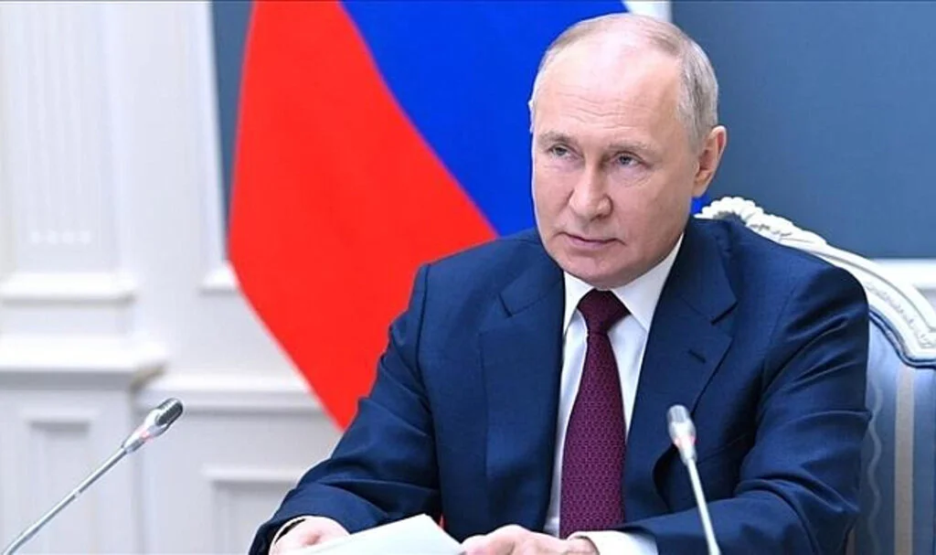 Rusya'da Devlet Başkanlığı Seçimleri Başladı: Putin'e Rakip 3 Aday Yarışıyor