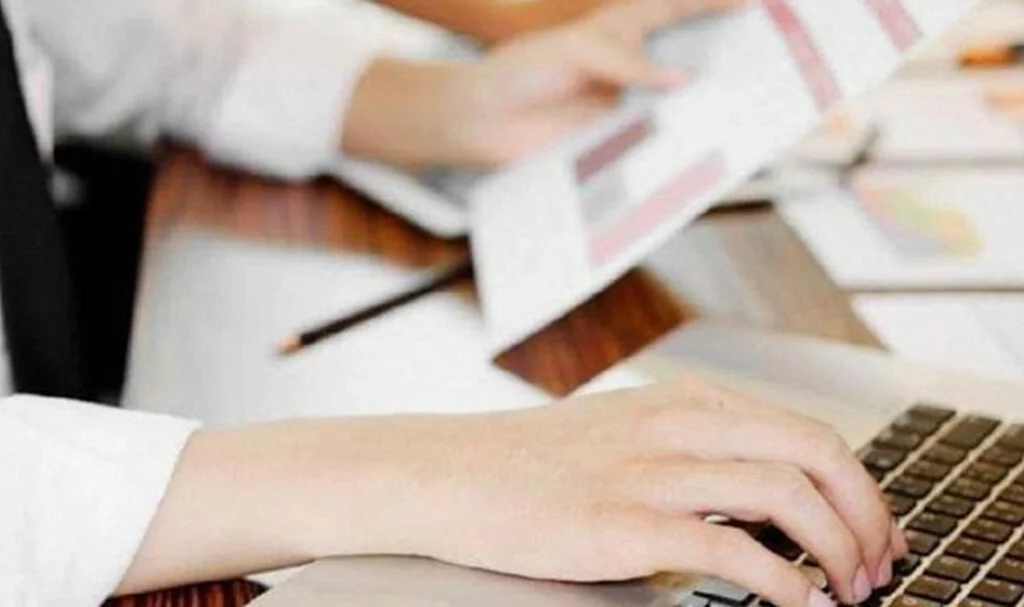 Sağlık Bakanlığı, 27 Bin Sözleşmeli Personel Alımı İçin İlan Yayımladı