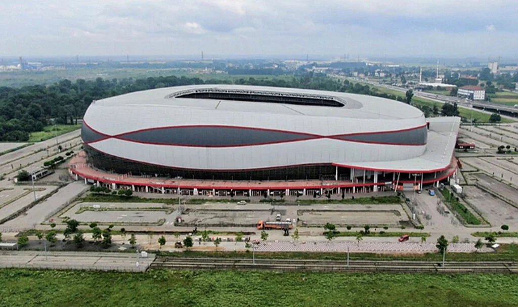 Samsun 19 Mayıs Stadyumu Tadilat İşi