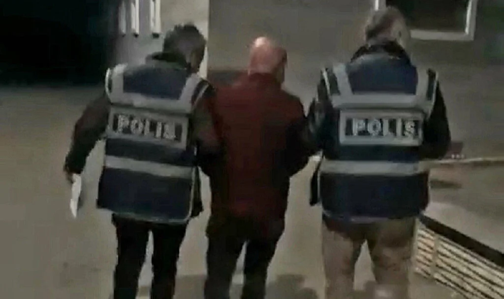 Samsun'da 18 Yıl 7 Ay Hapis Cezası Bulunan Şahıs Yakalandı
