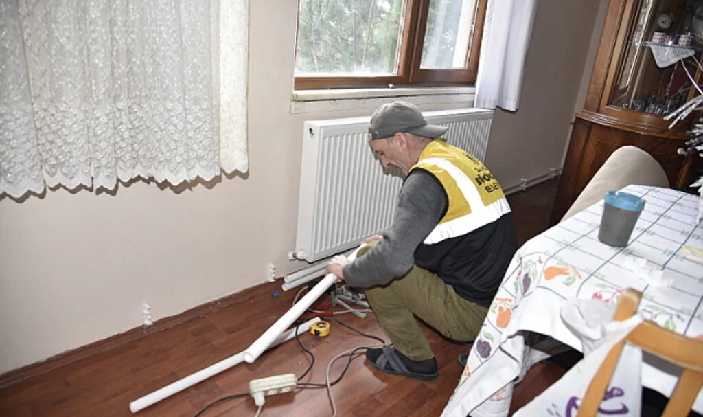 Samsun'da dar gelirli ailelerin evlerine 'ücretsiz doğalgaz' bağlantısı