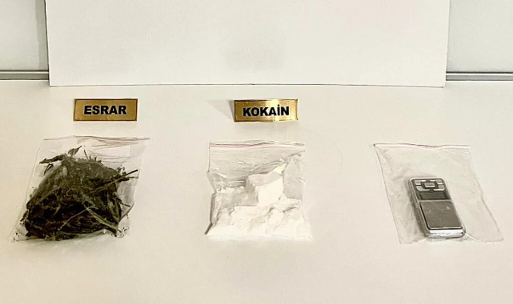 Samsun'da Uyuşturucu Operasyonunda 2 Şüpheli Gözaltına Alındı